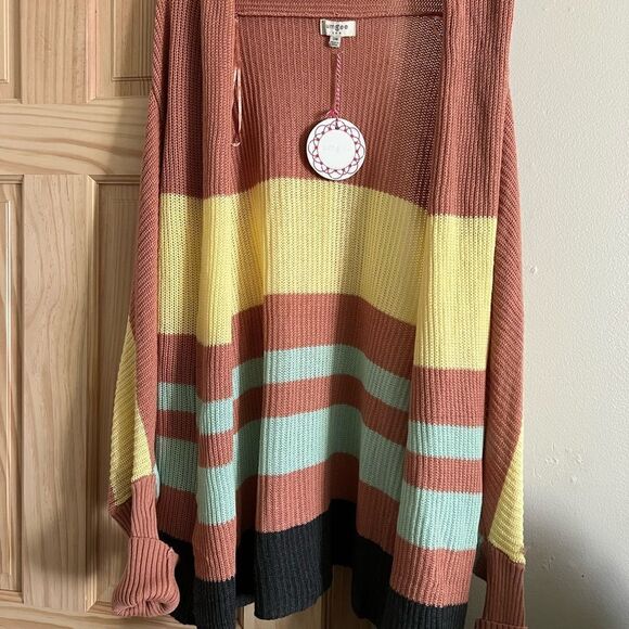 StripedĀ dolmanĀ Cardiganāā - Picture 3 of 6